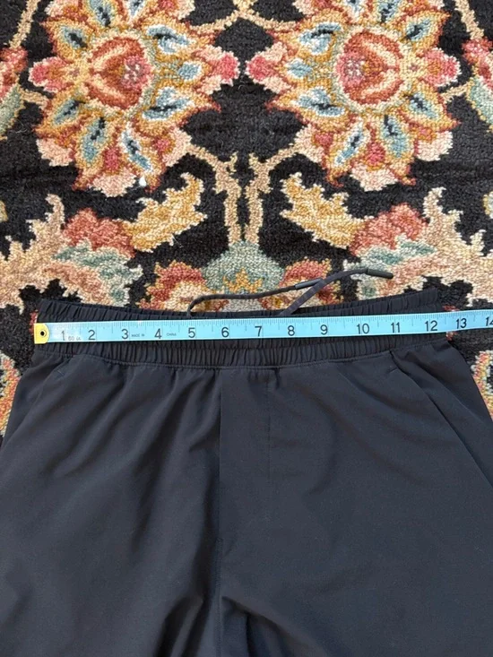 Lululemon Pace Breaker Black Shorts 7” unlined - Picture 5 of 7